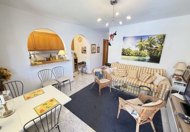 2 slaapkamer Appartement te koop in Villamartin, Orihuela met zwembad - € 159.995 (Ref: 9795725)