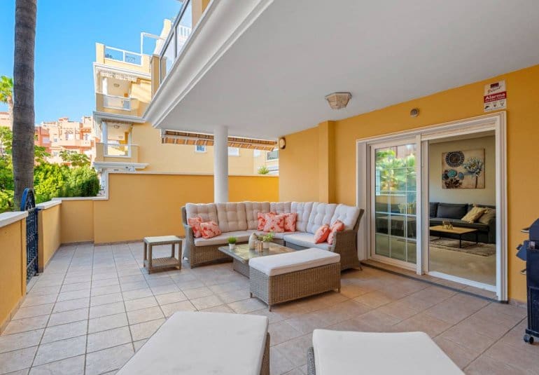 2 soveværelse Lejlighed til salg i Cabo Roig med swimmingpool - € 359.990 (Ref: 9796585)