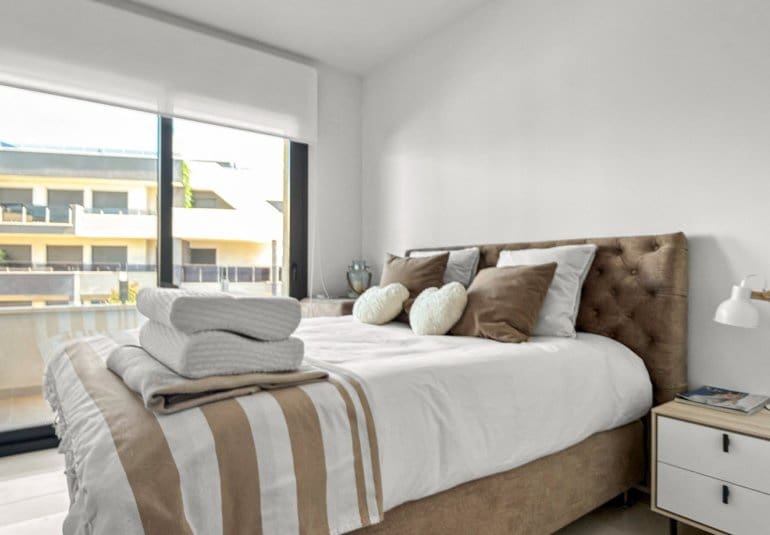 3 quarto Apartamento para venda em Playa Flamenca com piscina - 450 000 € (Ref: 9796586)