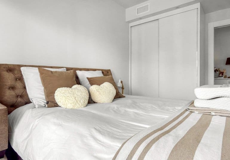 3 quarto Apartamento para venda em Playa Flamenca com piscina - 450 000 € (Ref: 9796586)