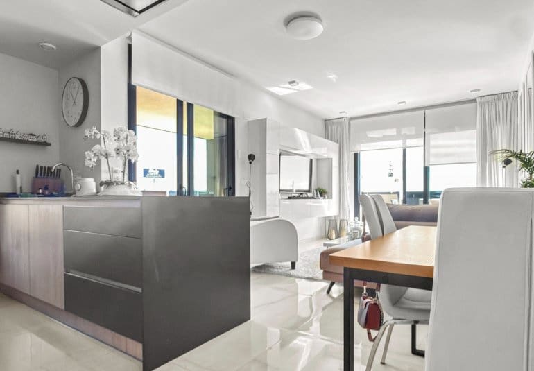 3 quarto Apartamento para venda em Playa Flamenca com piscina - 450 000 € (Ref: 9796586)