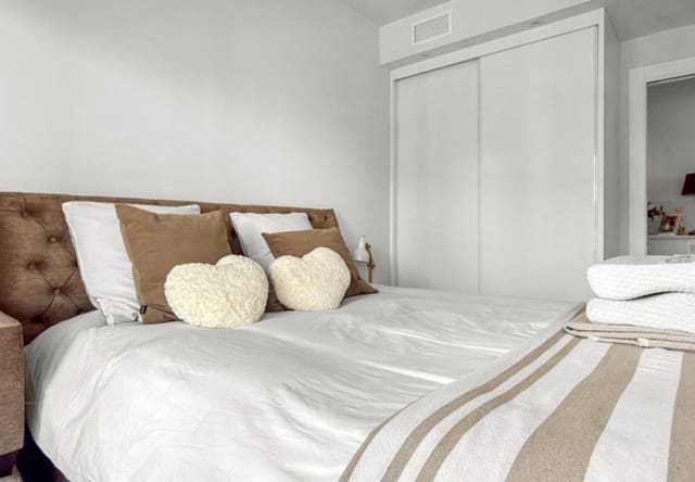 3 bedroom Apartment for sale in Playa Flamenca, Orihuela with pool - € 450,000 (Ref: 9796586)