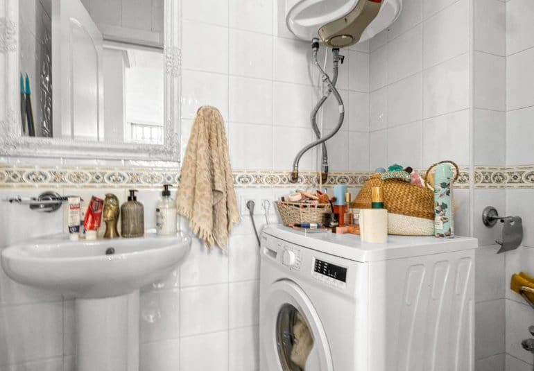 2 bedroom Townhouse for sale in La Florida with pool - € 179,900 (Ref: 9796587)