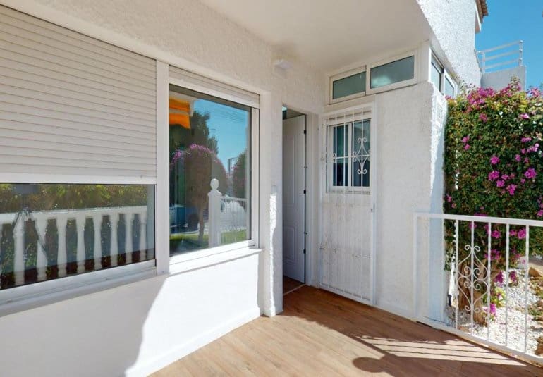 2 slaapkamer Appartement te koop in Villamartin - € 225.000 (Ref: 9796591)