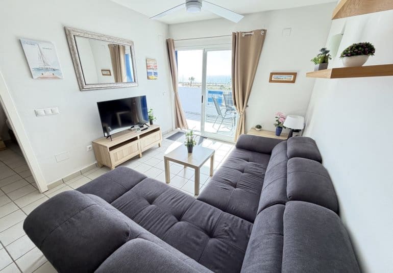 2 bedroom Apartment for sale in Playa Flamenca with pool - € 225,000 (Ref: 9796592)