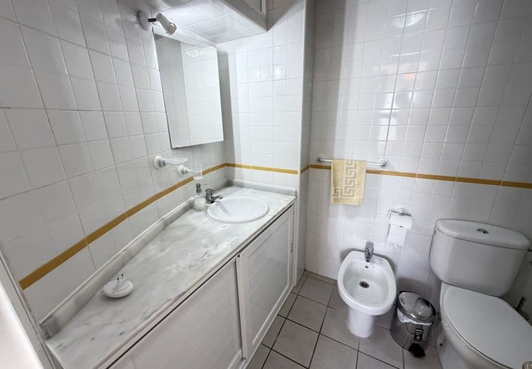 2 bedroom Apartment for sale in Playa Flamenca with pool - € 225,000 (Ref: 9796592)