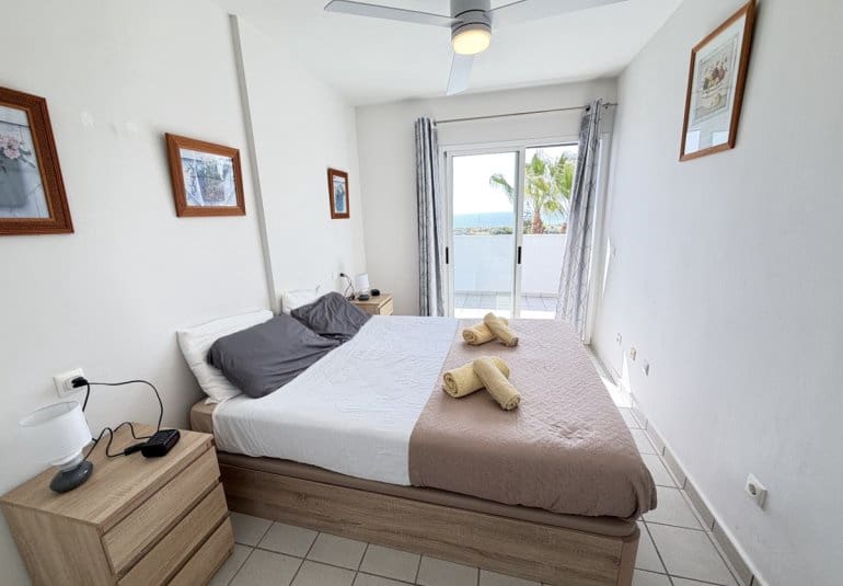 2 bedroom Apartment for sale in Playa Flamenca with pool - € 225,000 (Ref: 9796592)