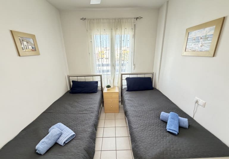 2 bedroom Apartment for sale in Playa Flamenca with pool - € 225,000 (Ref: 9796592)