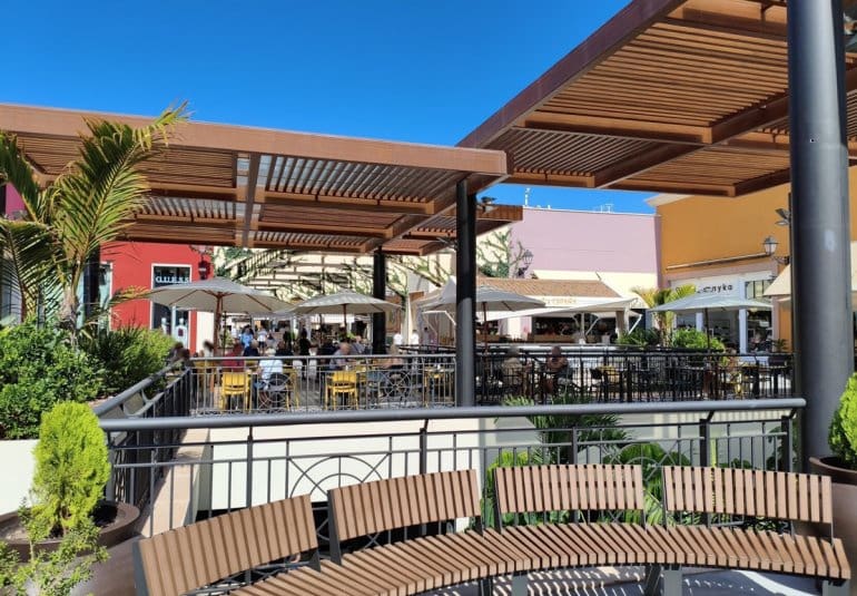 2 bedroom Apartment for sale in Playa Flamenca with pool - € 225,000 (Ref: 9796592)