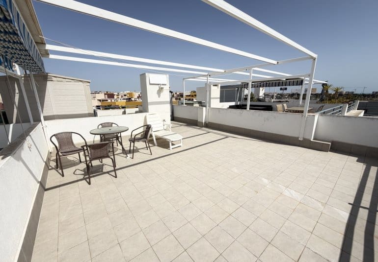 2 bedroom Apartment for sale in Playa Flamenca with pool - € 225,000 (Ref: 9796592)