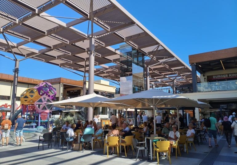 2 bedroom Apartment for sale in Playa Flamenca with pool - € 225,000 (Ref: 9796592)