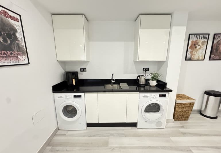 4 slaapkamer Villa te koop in Orihuela Costa met zwembad - € 635.000 (Ref: 9796593)