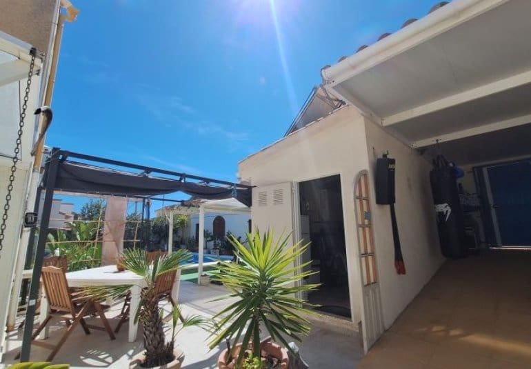 3 sypialnia Willa na sprzedaż w Orihuela Costa z basenem - 369 995 € (Ref: 9796594)