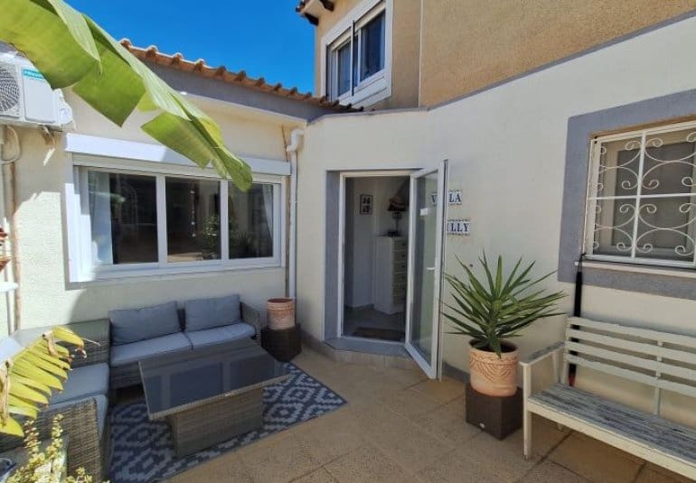 3 sypialnia Willa na sprzedaż w Orihuela Costa z basenem - 369 995 € (Ref: 9796594)