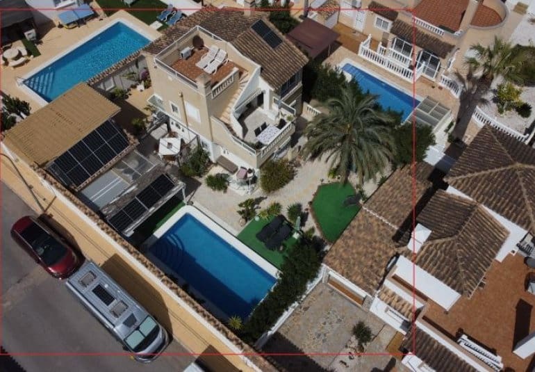 3 sypialnia Willa na sprzedaż w Orihuela Costa z basenem - 369 995 € (Ref: 9796594)