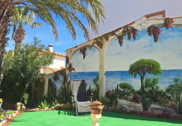 3 sypialnia Willa na sprzedaż w Orihuela Costa z basenem - 369 995 € (Ref: 9796594)