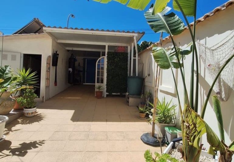 3 sypialnia Willa na sprzedaż w Orihuela Costa z basenem - 369 995 € (Ref: 9796594)