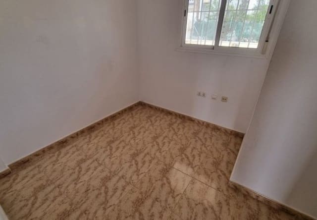 3 slaapkamer Appartement te koop in Villamartin, Orihuela met zwembad - € 192.995 (Ref: 9796595)