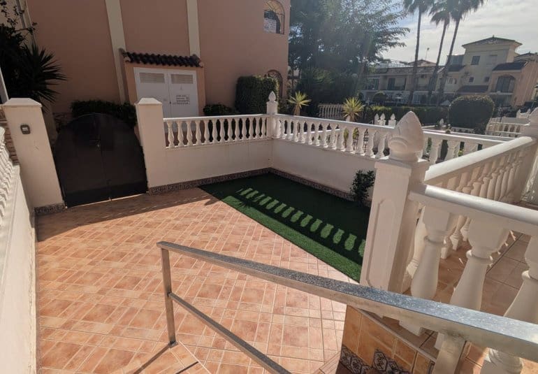 3 sovrum Hus till salu i Playa Flamenca - 285 000 € (Ref: 9796597)