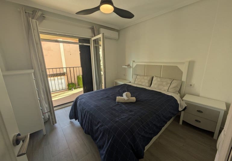 3 sovrum Hus till salu i Playa Flamenca - 285 000 € (Ref: 9796597)