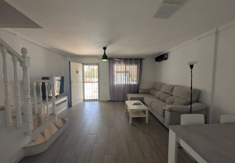 3 sovrum Hus till salu i Playa Flamenca - 285 000 € (Ref: 9796597)