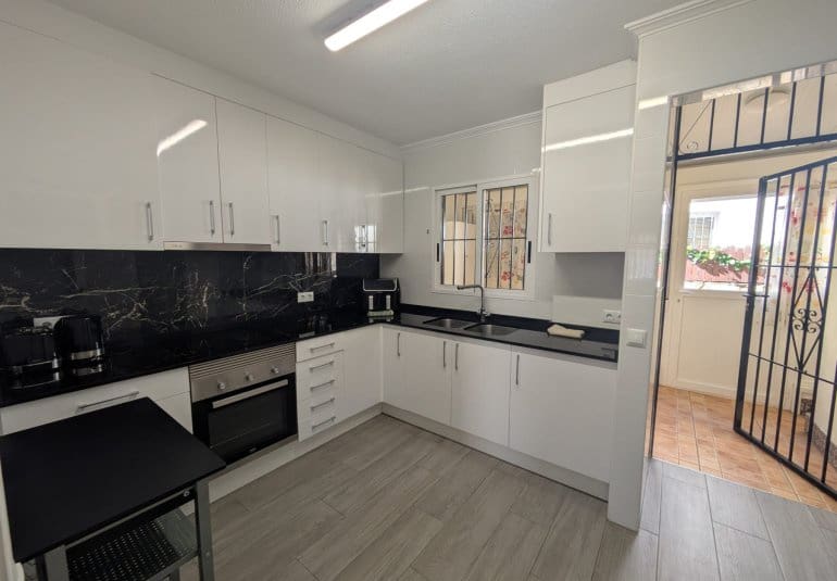 3 sovrum Hus till salu i Playa Flamenca - 285 000 € (Ref: 9796597)