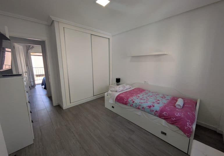 3 sovrum Hus till salu i Playa Flamenca - 285 000 € (Ref: 9796597)