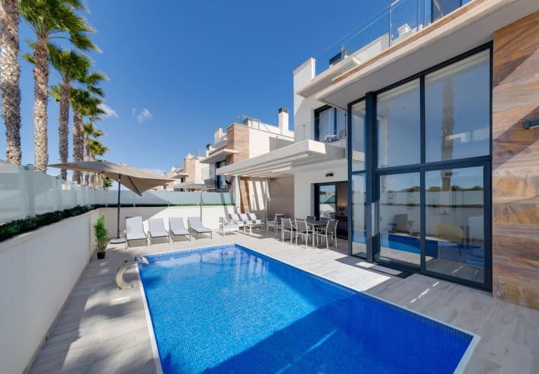 3 quarto Moradia para venda em Orihuela Costa - 450 000 € (Ref: 9796598)