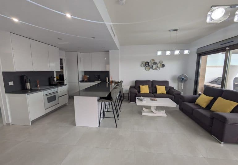 Villa til salg i Villamartin - € 625.000 (Ref: 9796599)