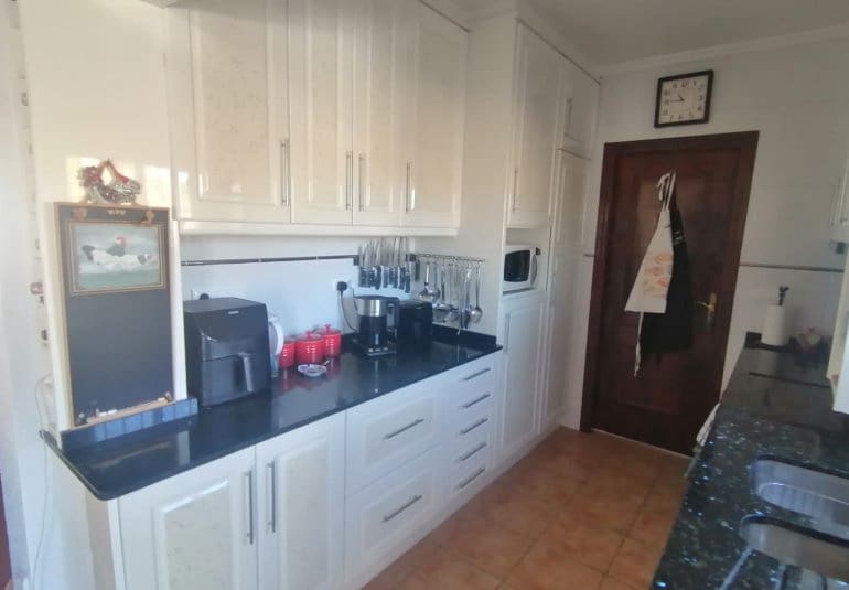 3 bedroom Villa for sale in San Miguel de Salinas - € 260,000 (Ref: 9796600)