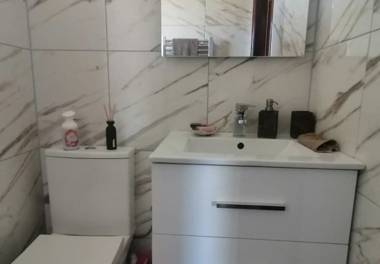 3 bedroom Villa for sale in San Miguel de Salinas - € 260,000 (Ref: 9796600)