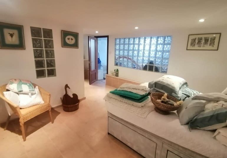 3 bedroom Villa for sale in San Miguel de Salinas - € 260,000 (Ref: 9796600)