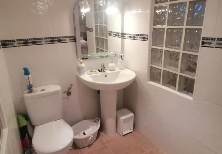 3 bedroom Villa for sale in San Miguel de Salinas - € 260,000 (Ref: 9796600)