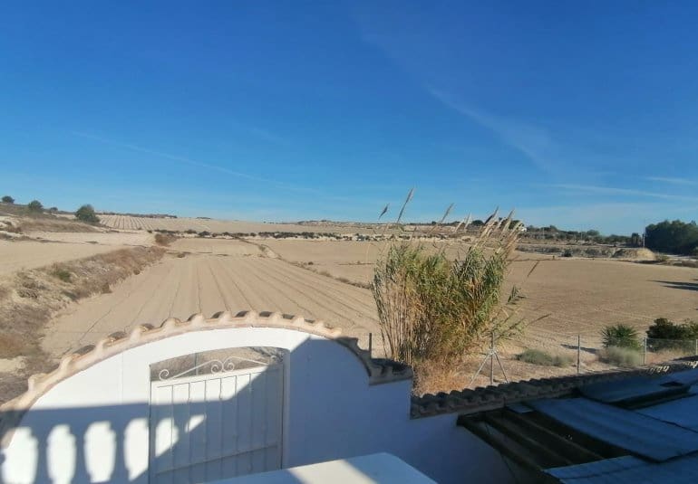 3 bedroom Villa for sale in San Miguel de Salinas - € 260,000 (Ref: 9796600)
