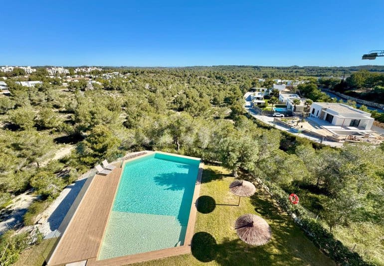 2 slaapkamer Appartement te koop in Las Colinas Golf met zwembad - € 425.000 (Ref: 9796602)