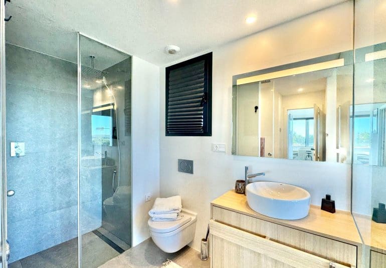 2 slaapkamer Appartement te koop in Las Colinas Golf met zwembad - € 425.000 (Ref: 9796602)