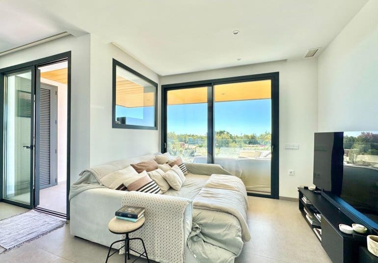 2 slaapkamer Appartement te koop in Las Colinas Golf met zwembad - € 425.000 (Ref: 9796602)