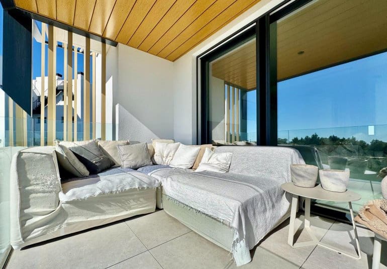 2 slaapkamer Appartement te koop in Las Colinas Golf met zwembad - € 425.000 (Ref: 9796602)