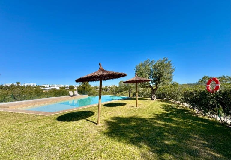 2 slaapkamer Appartement te koop in Las Colinas Golf met zwembad - € 425.000 (Ref: 9796602)