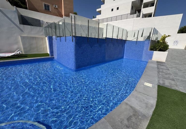 2 sovrum Takvåning till salu i Orihuela Costa med pool - 375 000 € (Ref: 9796603)