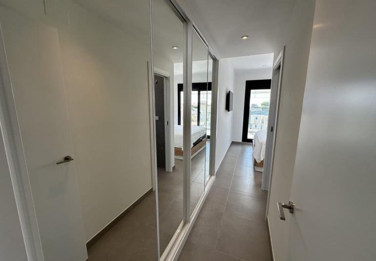 2 sovrum Takvåning till salu i Orihuela Costa med pool - 375 000 € (Ref: 9796603)