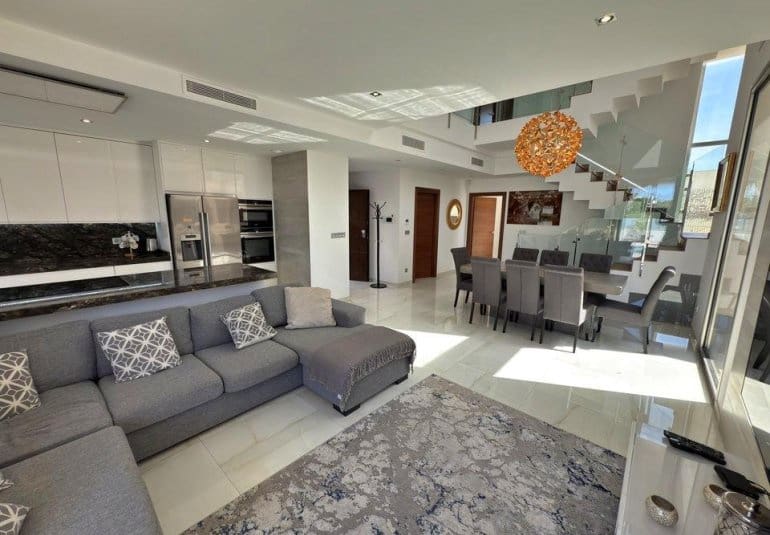 5 soveværelse Villa til salg i Villamartin - € 859.900 (Ref: 9796604)