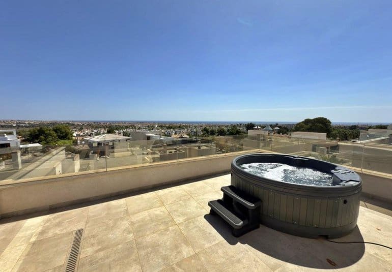 5 soveværelse Villa til salg i Villamartin - € 859.900 (Ref: 9796604)