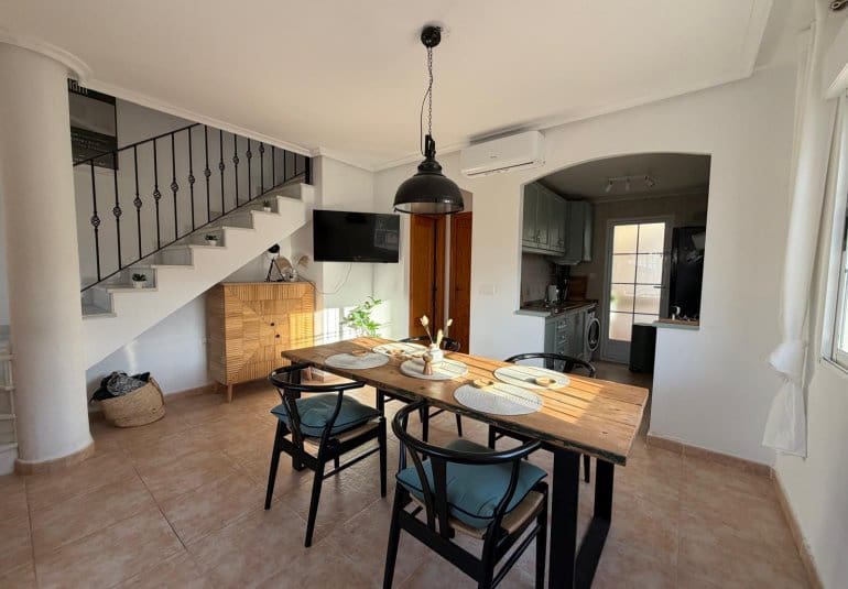 2 soveværelse Byhus til salg i Los Balcones med swimmingpool - € 247.000 (Ref: 9796605)