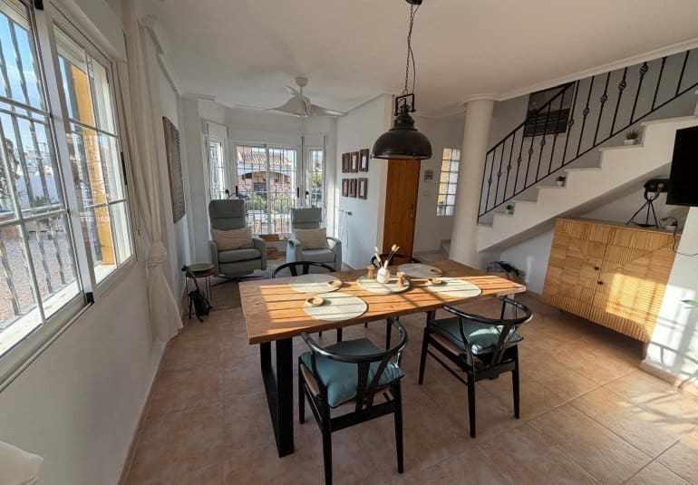 2 soveværelse Byhus til salg i Los Balcones med swimmingpool - € 247.000 (Ref: 9796605)