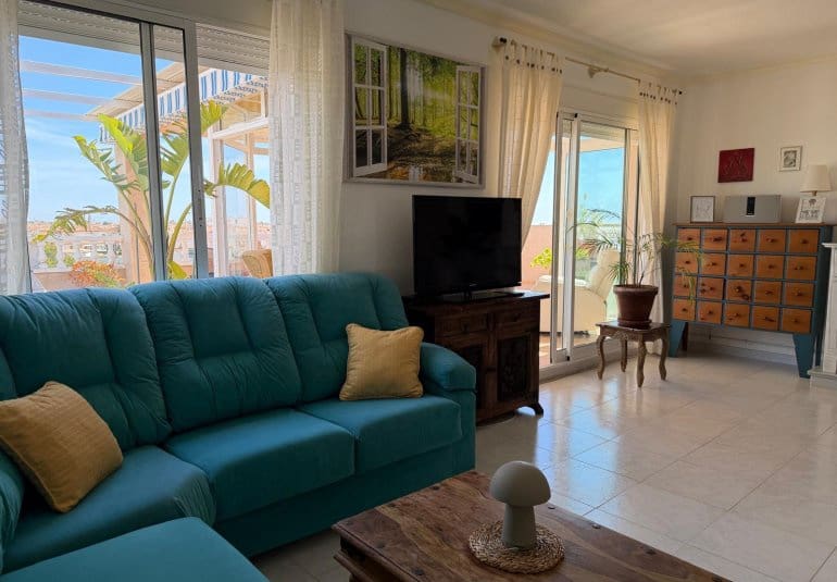 2 sovrum Takvåning till salu i Playa Flamenca med pool - 319 900 € (Ref: 9796606)