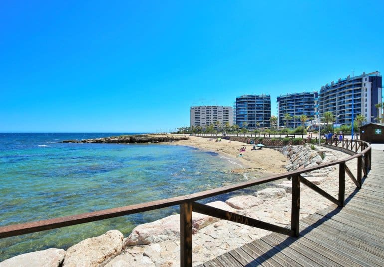 2 quarto Apartamento para venda em Punta Prima com piscina - 239 000 € (Ref: 9797237)