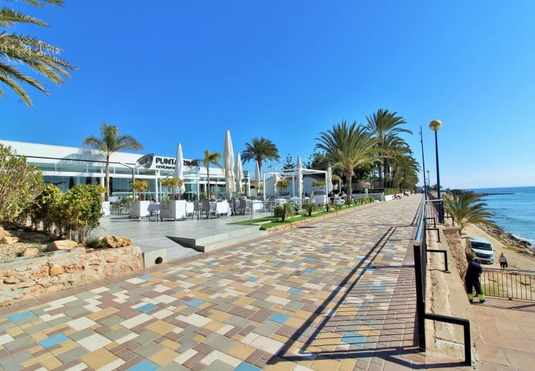 2 quarto Apartamento para venda em Punta Prima com piscina - 239 000 € (Ref: 9797237)