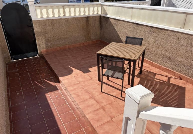 2 bedroom Townhouse for sale in Orihuela Costa with pool - € 184,950 (Ref: 9797238)