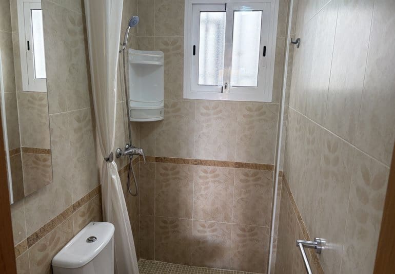 2 bedroom Townhouse for sale in Orihuela Costa with pool - € 184,950 (Ref: 9797238)